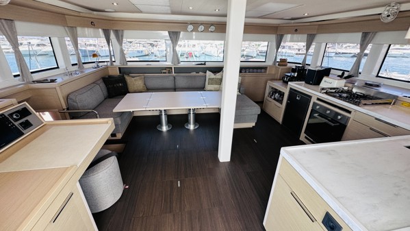 2024 LAGOON 55