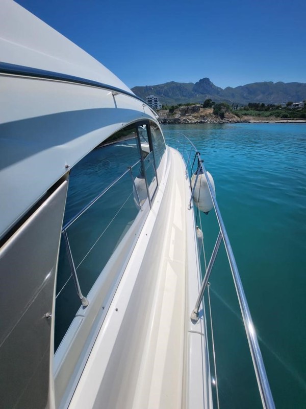 2012 PRESTIGE 440 S