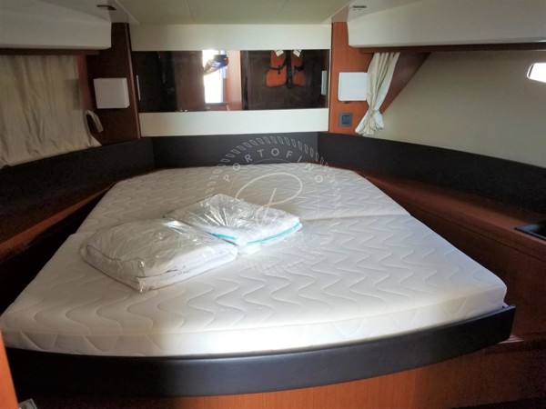 2015 JEANNEAU VELASCO 37F