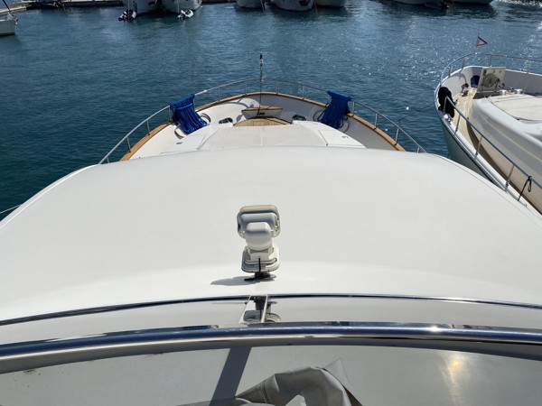 2000 FALCON 86