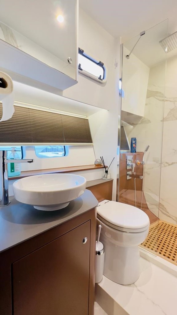 2022 MODEL DEEPYACHT 52 FLY
