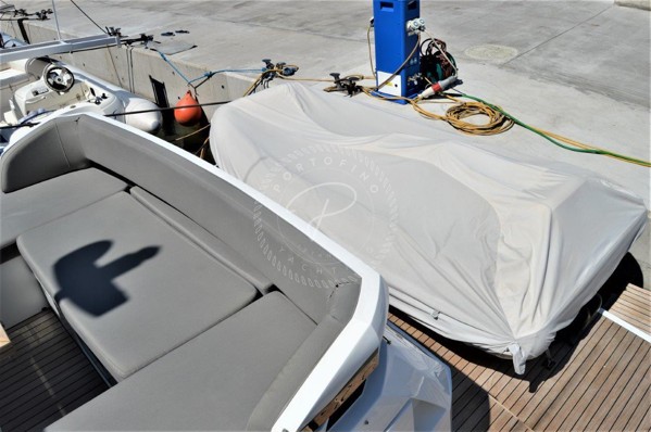2012 FAIRLINE TARGA 58