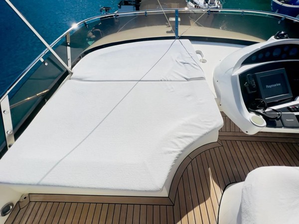 2009 SUNSEEKER MANHATTAN 60