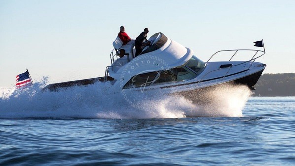 2017 BERTRAM 35