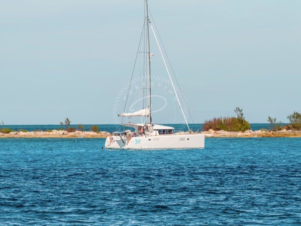 2013 LAGOON 39