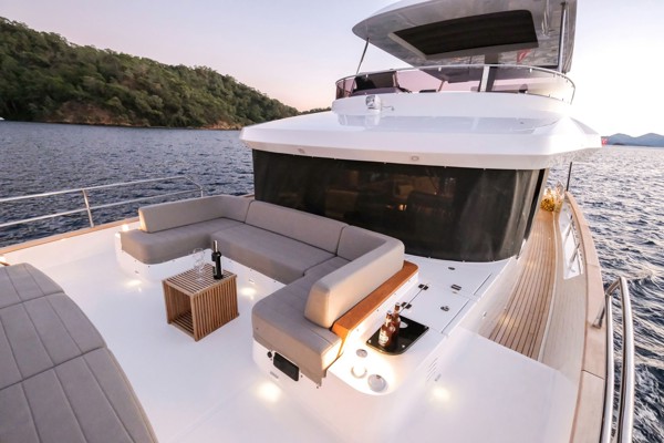 2023 SIRENA 68 