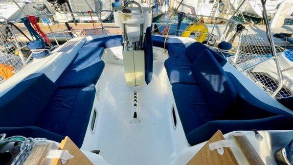 2005 BENETEAU OCEANIS 393 CLIPPER