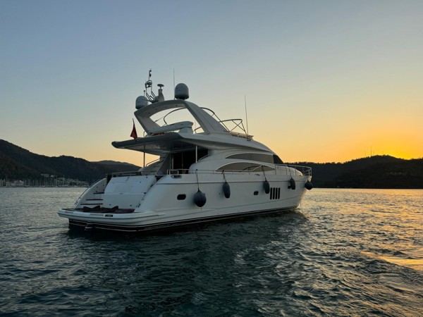 2008 PRINCESS 21M 
