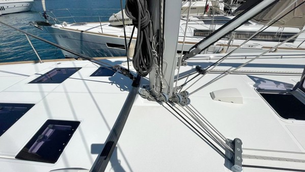 2014 BENETEAU OCEANIS 45