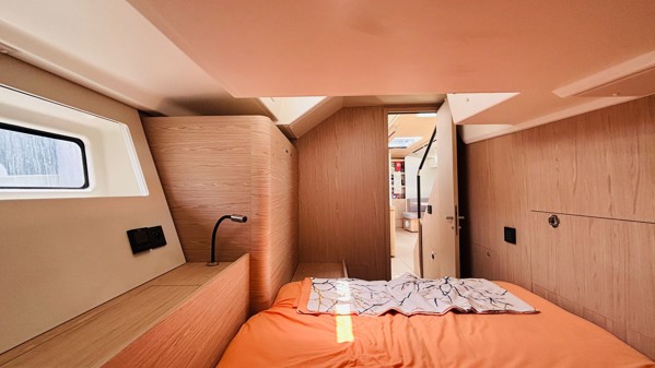 2024 BENETEAU OCEANIS 54