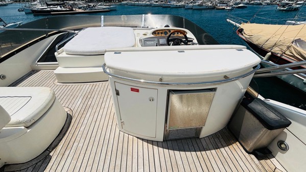 2000 SUNSEEKER MANHATTAN 64