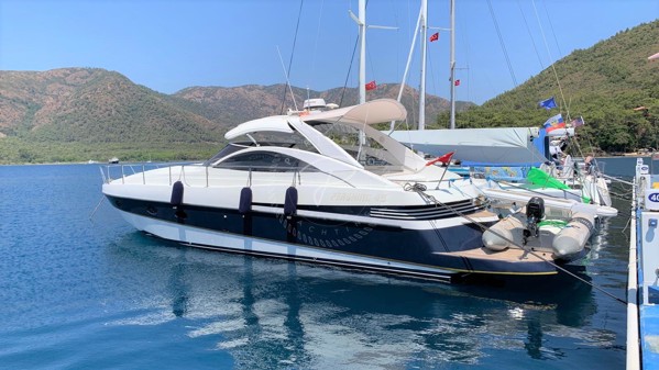 2002 PERSHING 45