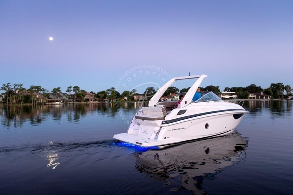 2019 REGAL 28 EXPRESS