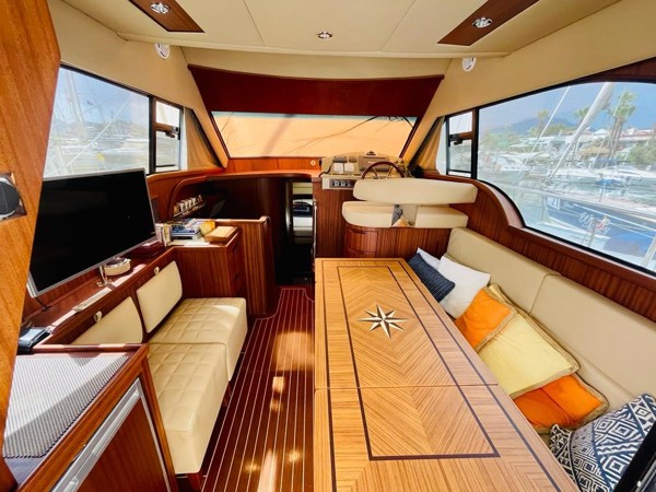 2012 VIKING MARIN 405 FLY
