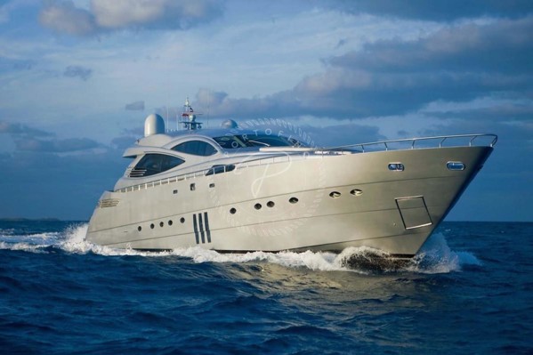 2007 PERSHING 115