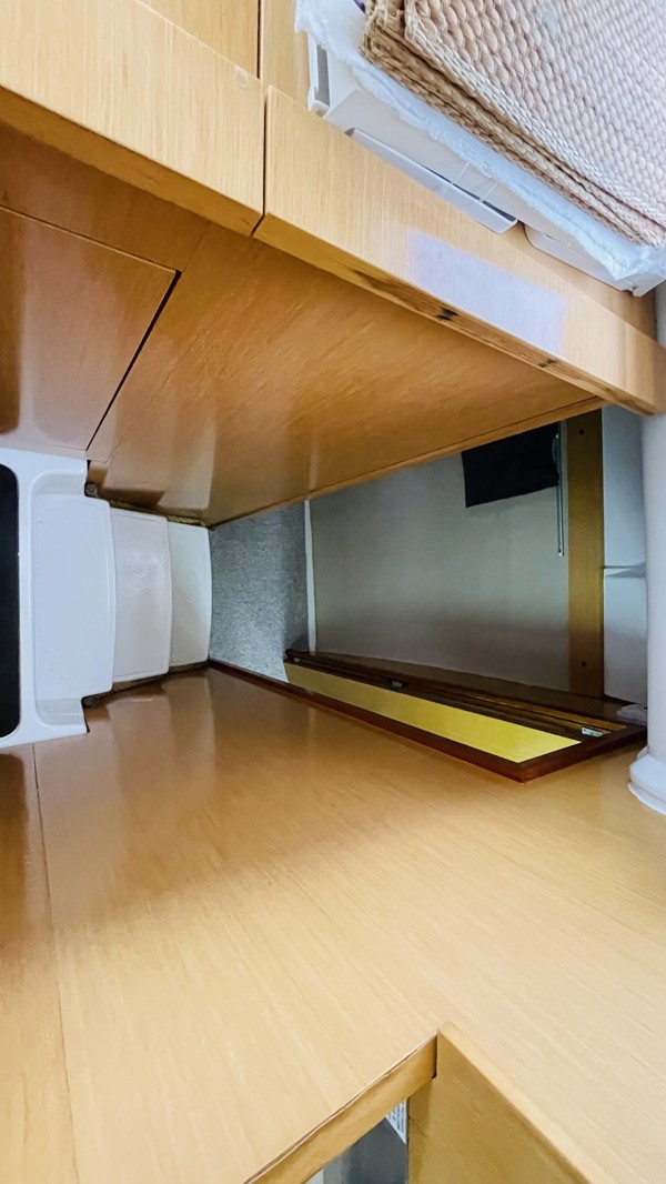 2013 FOUNTAINE PAJOT MAHE 36 EVOLUTION