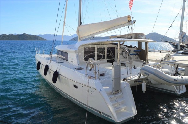2014 LAGOON 421