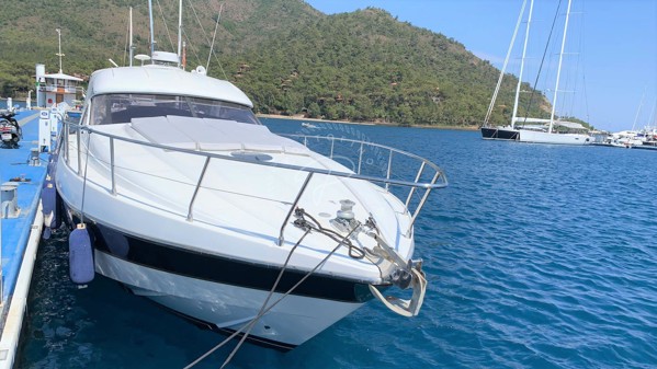 2002 PERSHING 45