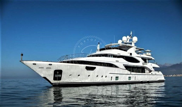 2014 BENETTI CRYSTAL 140