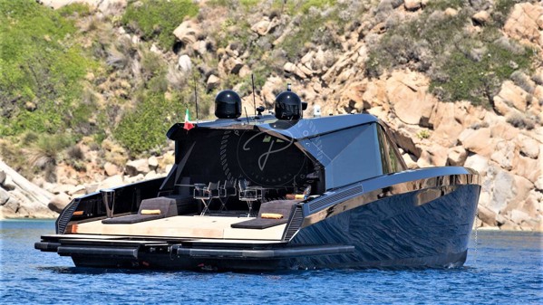 2015 WALLY POWER 75