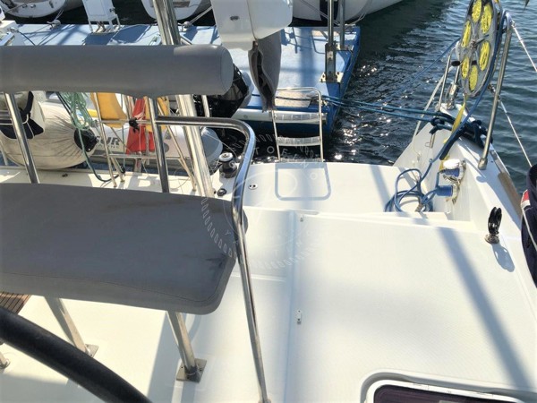 2011 LAGOON 400