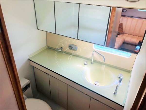 2007 MAXI DOLPHIN 51