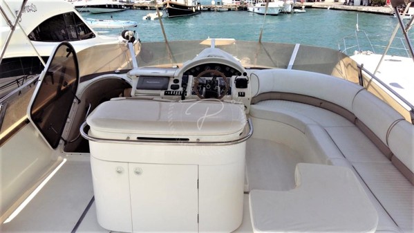 2001 PRINCESS 56