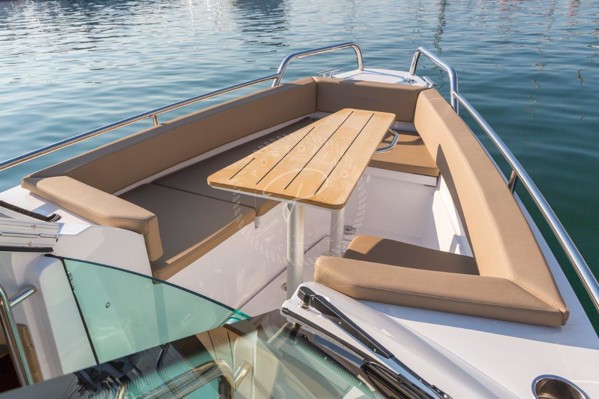 2020 AXOPAR 24 T-TOP