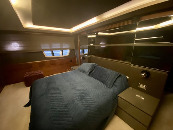 2007 AZIMUT 85