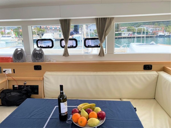 2014 LAGOON 39