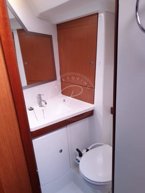 2009 BENETEAU OCEANIS 54
