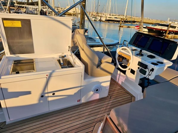 2023 FERRETTI 500 FLY