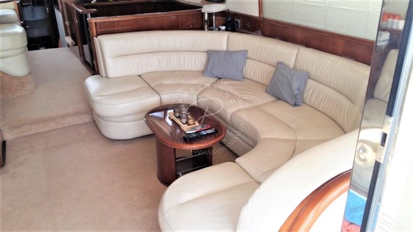 2001 PRINCESS 56