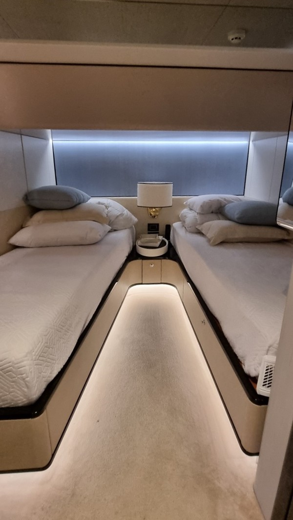 2019 AZIMUT GRANDE 27