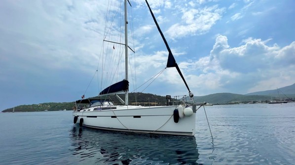 2015 BAVARIA 56 CRUISER