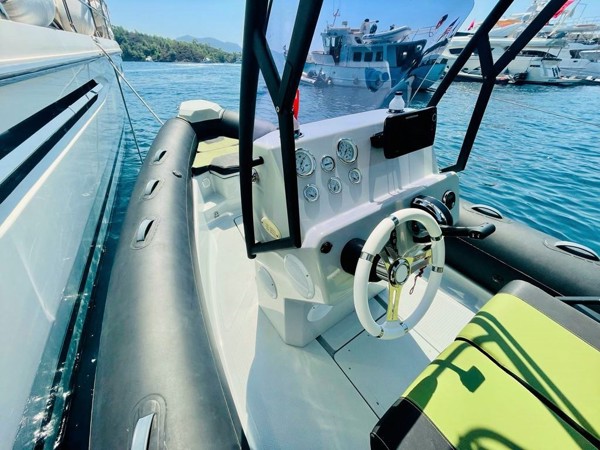 2020 GRAND DRIVE 600 LUX
