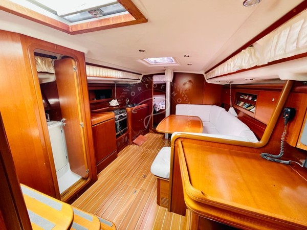 2008 GRAND SOLEIL 37