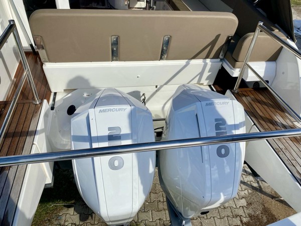 2022 BAVARIA VIDA 33