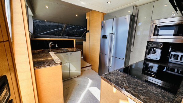 2014 PRINCESS 88