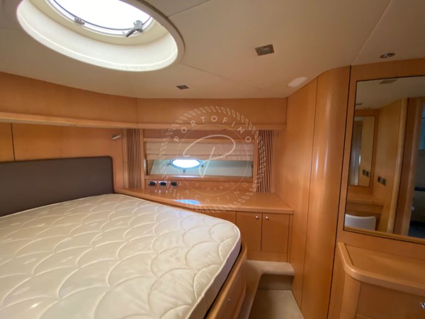 2006 SUNSEEKER PREDATOR 82