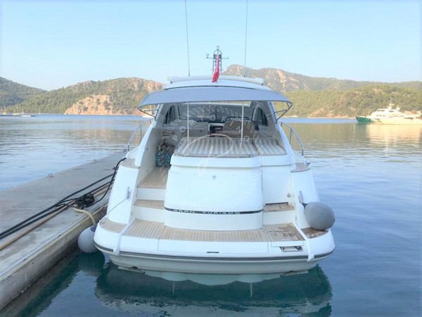 2008 FAIRLINE TARGA 47