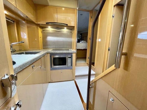 2009 PRINCESS 50