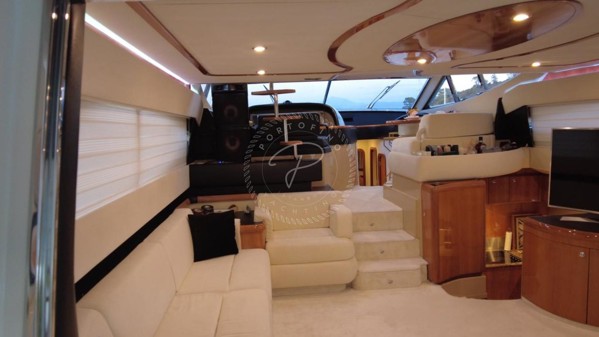2003 FERRETTI YACHTS 590