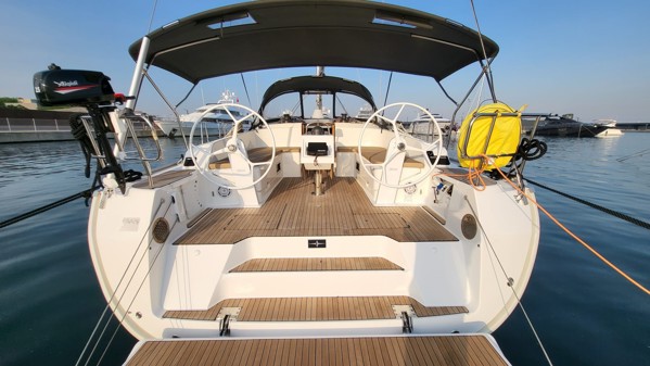 2022 BAVARIA 46 CRUISER 