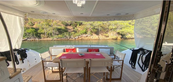 2012 SUNSEEKER MANHATTAN 63