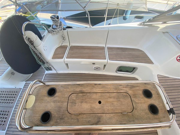 2006 JEANNEAU 49 DS