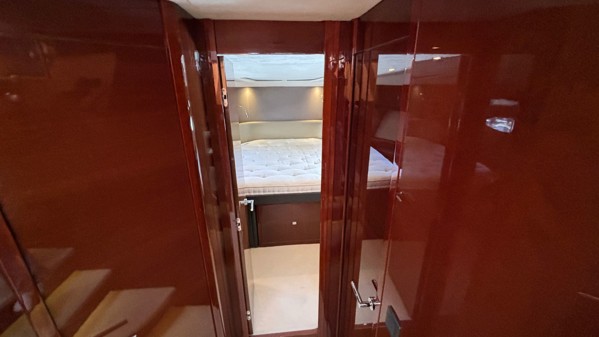 2013 PRINCESS 56 FLY 