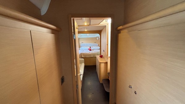 2008 LAGOON 440