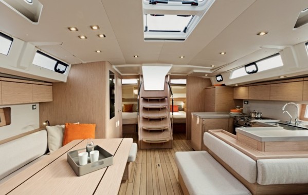2022 BENETEAU OCEANIS 51.1