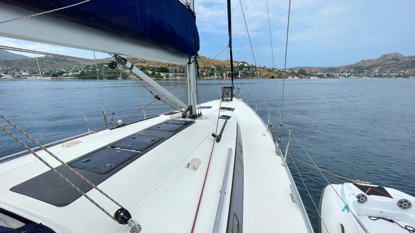 2015 BAVARIA 56 CRUISER
